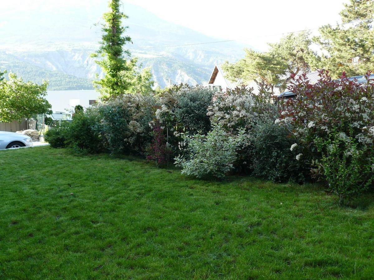 Appartement Dans Maison Entre Savines Et Embrun Crots Zewnętrze zdjęcie